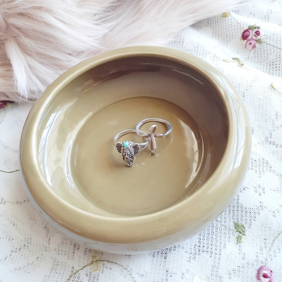 VTG Small Round Shallow Ceramic Trinket Dish Bowl - Picture 6 of 8